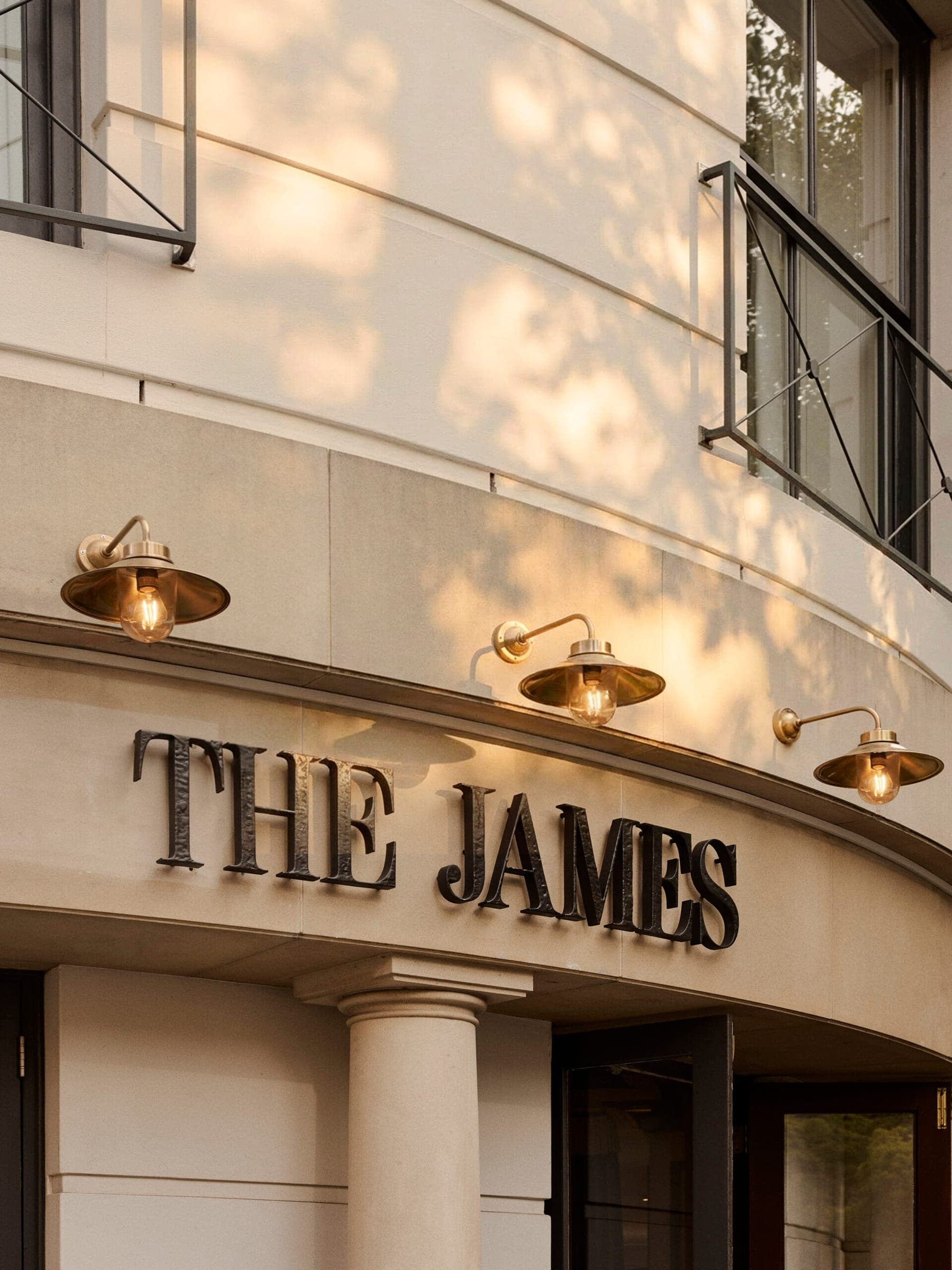 The James, photograph 12 of 14